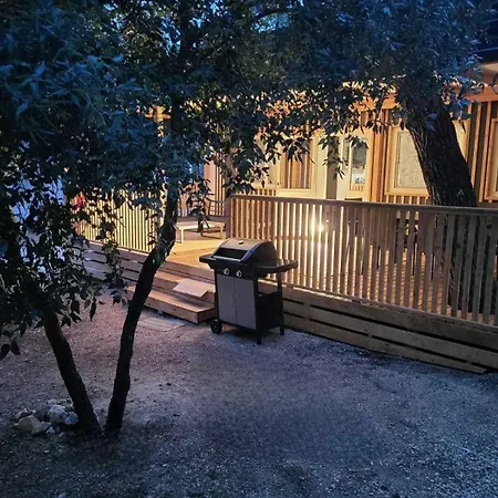 Casa Della Fortuna 비오그라드나모루